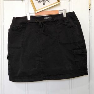 Black Cotton Skort with Side Pockets - Size 24